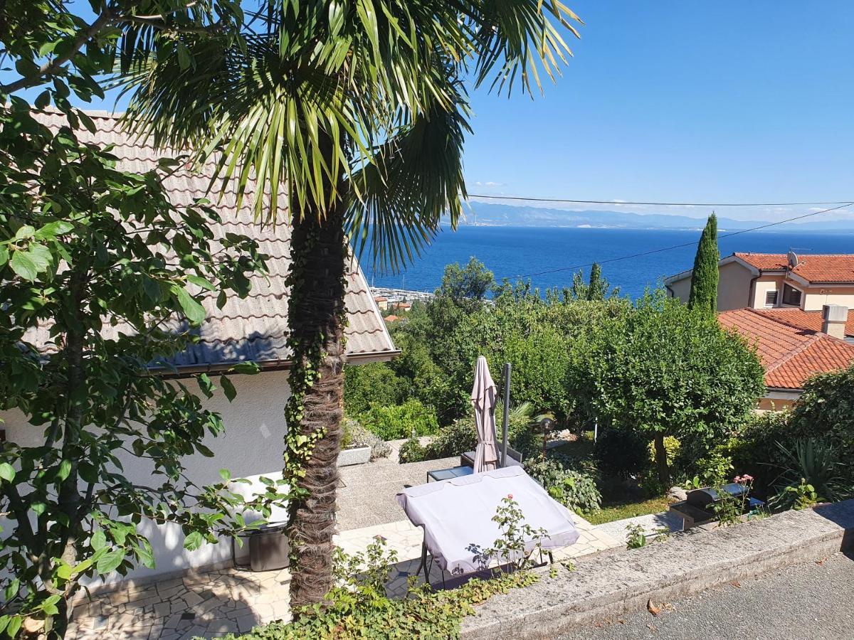 Apartman Vida Ičići Exteriör bild