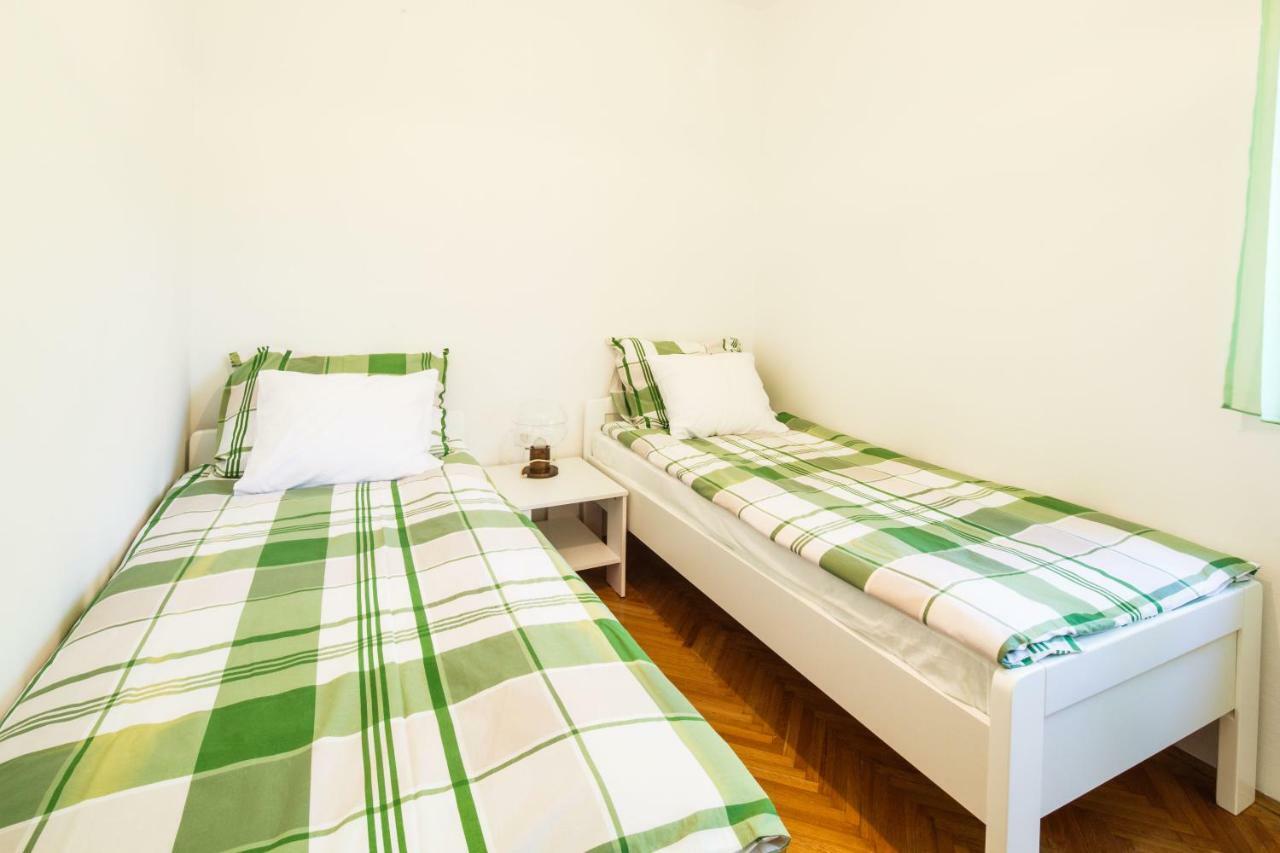 Apartman Vida Ičići Exteriör bild